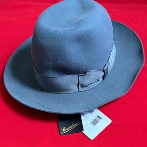 Luis Avia Roma size IT56 Alessandria Borsalino medium brim felt hat. NWT!!